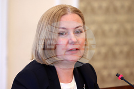 Парламент - Комисия по електронно управление и информационни технологии