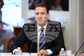 Кръгла маса „35 години модерна Конституция“