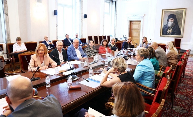 Народно събрание - ГЕРБ-СДС - законодателни промени - представяне