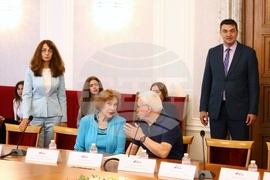 Кръгла маса „35 години модерна Конституция“