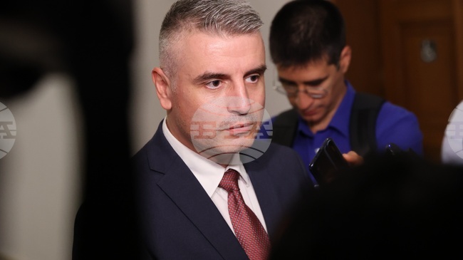 Основният въпрос за дрона е дали е случайност, или опит за удар по критична инфраструктура, каза Радослав Рибарски от „Продължаваме промяната"