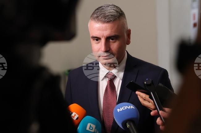 Очакваме да видим дали Стоян Мавродиев има какво да разкрие как са отклонявани средства от ББР, коментира Радослав Рибарски