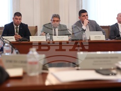 Народно събрание - Комисия по отбрана - заседание