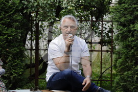 „Къща за литература и превод”  - Захари Карабашлиев - Душко Кръстевски - разговор
