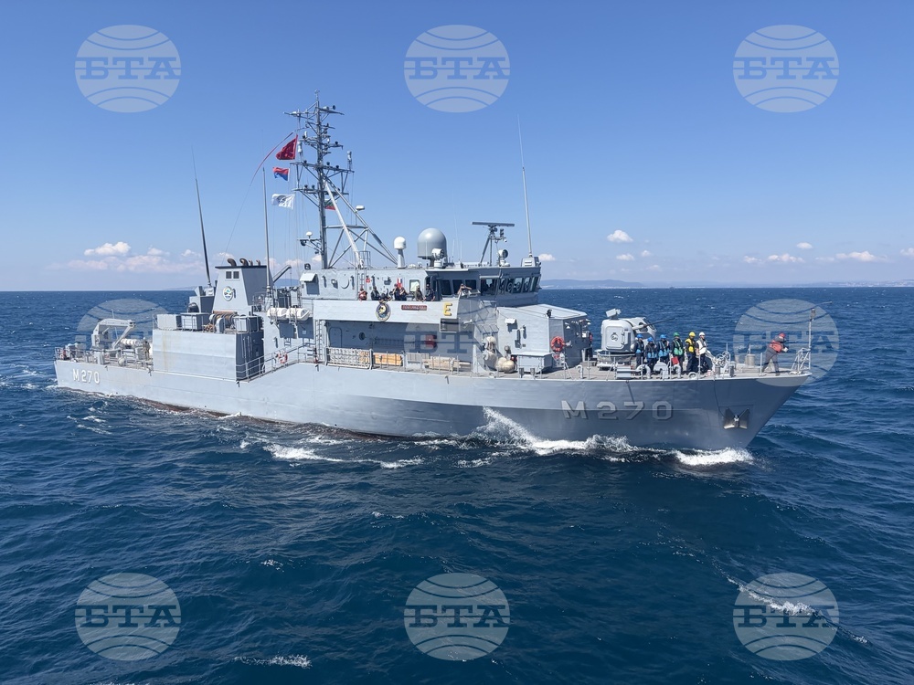 Ships Take Part in Breeze 2026 Naval Exercise
