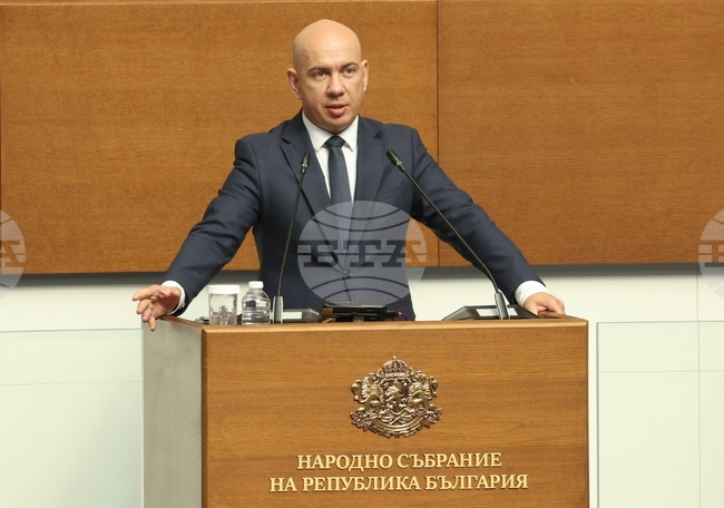 Заслугата за отпадането на руския патриарх Кирил от 21-вия пакет санкции не е изцяло българска, заявиха в декларация от "Възраждане"