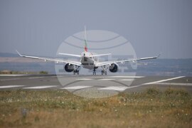 Варна - летище - засилен поток на пътници