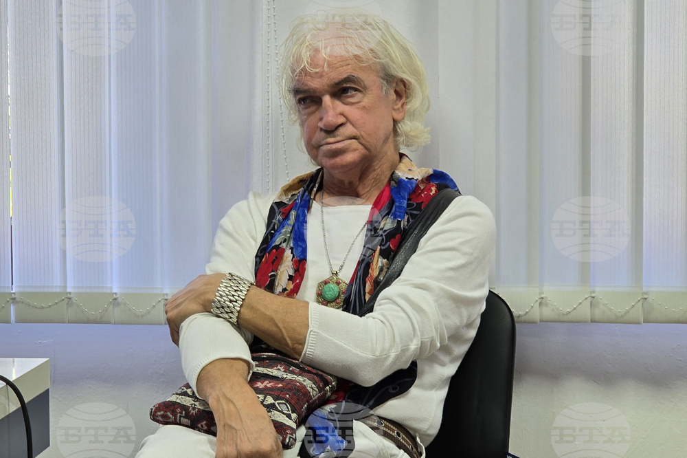 Художникът и писател Николай Маринов насърчи младите хора да откриват силата на литературата на дискусията „Пенчо Славейков днес" в Гоце Делчев
