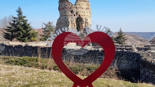 Кула отново организира инициативата „Кино под звездите“