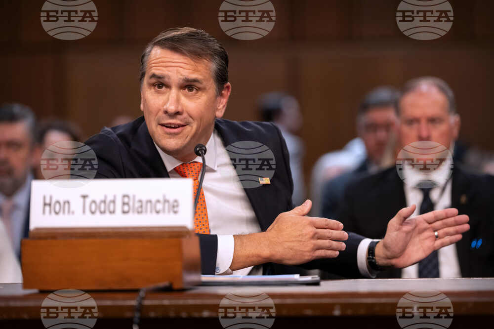 Senate Blanche