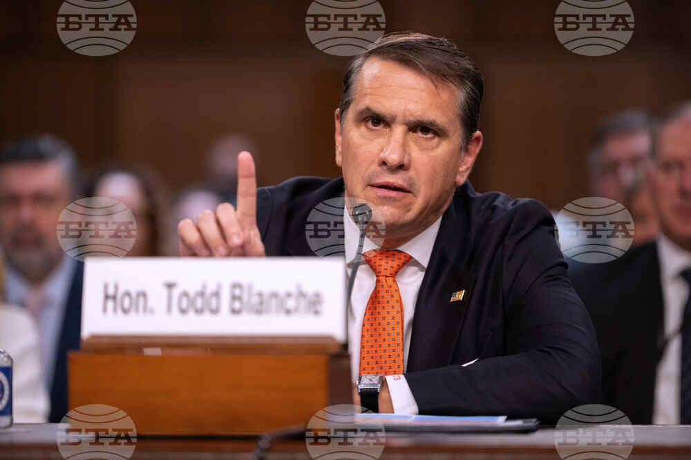 Senate Blanche