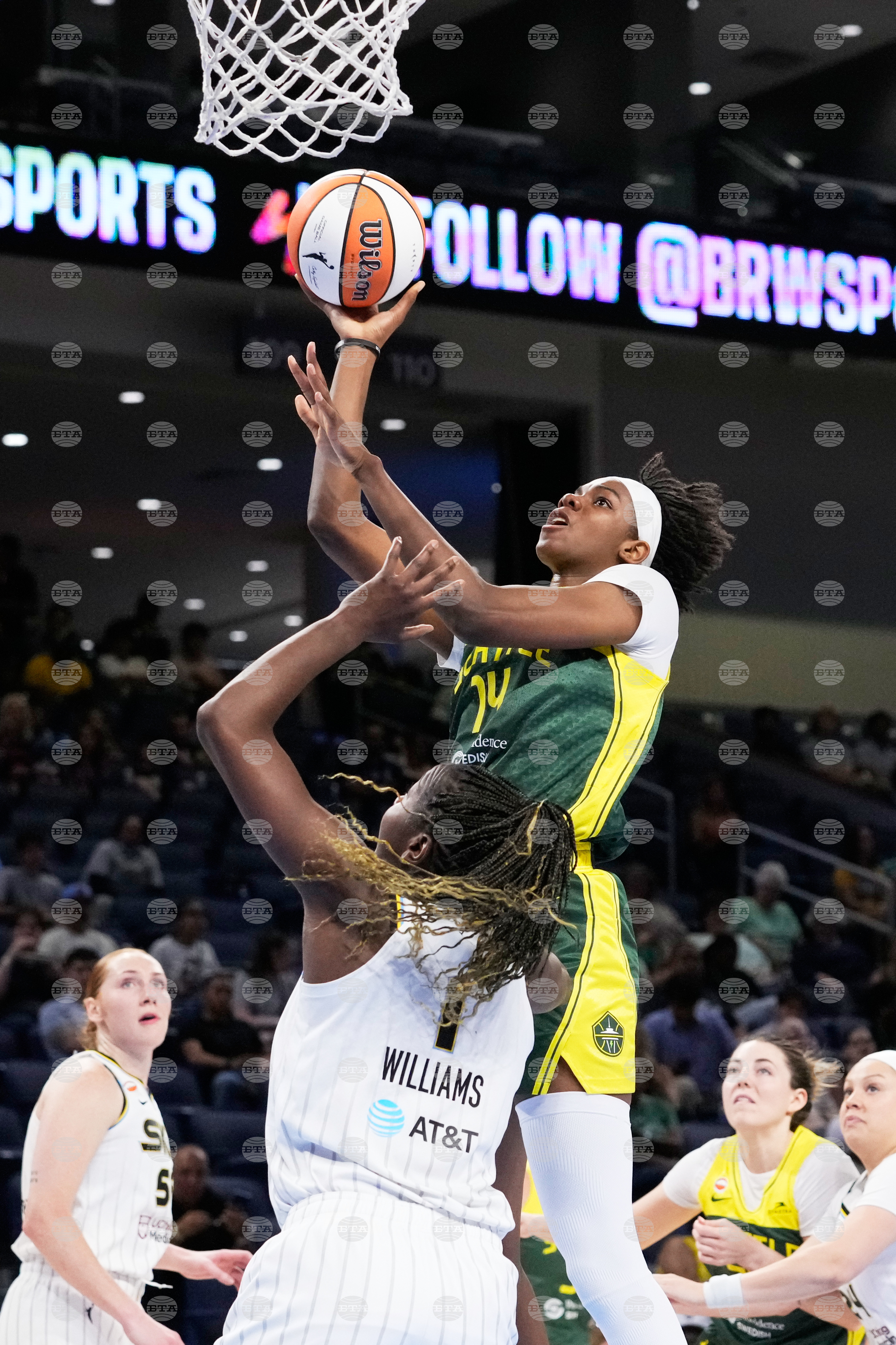 Storm Sky Basketball