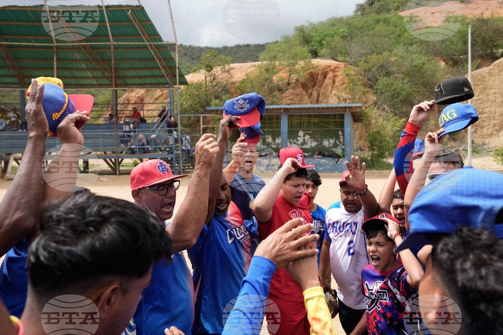 Venezuela Earthquake Baseball