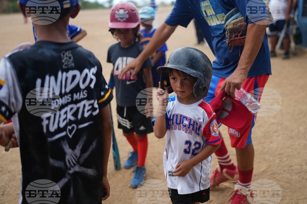 Venezuela Earthquake Baseball