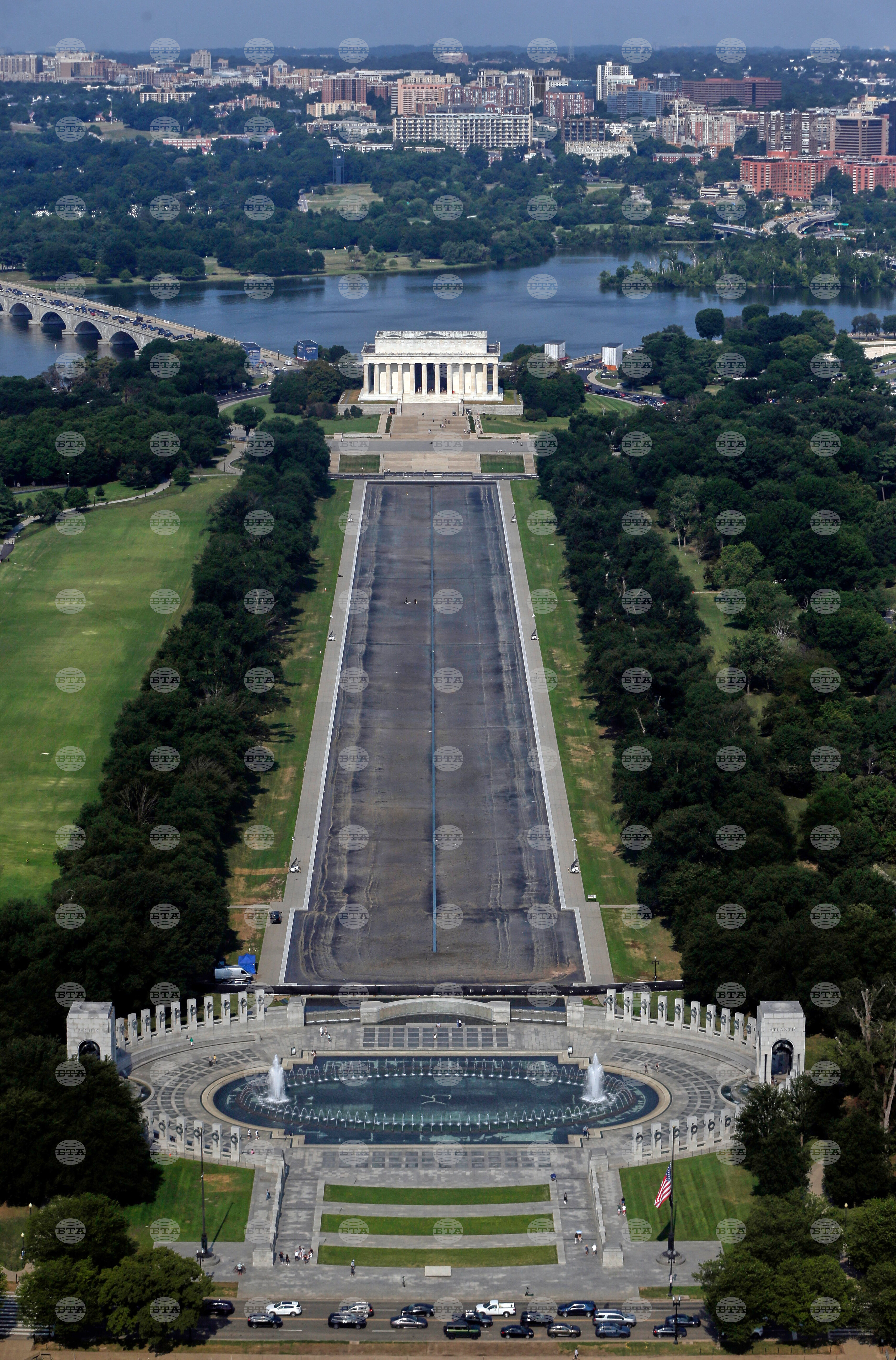 Lincoln Memorial Reflecting Pool