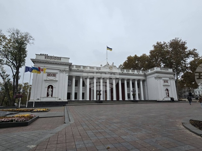 В Одеса мъж рани четирима служители на териториалния център за мобилизация, стрелецът е задържан