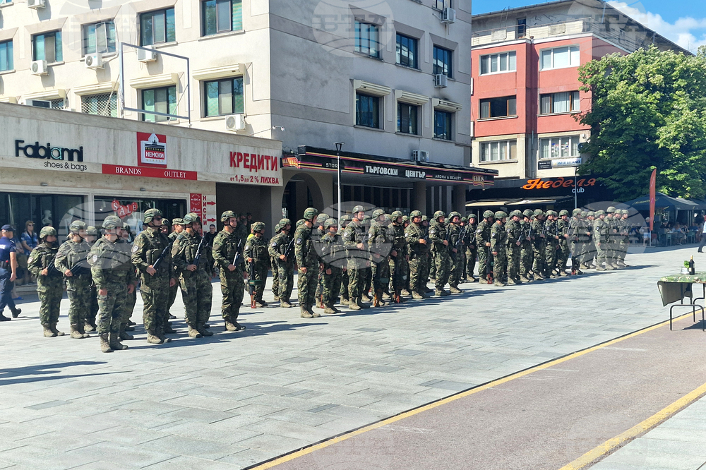 Стара Загора - военно формирование от Въоръжените сили на Република България - церемония