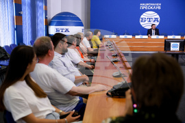Национален пресклуб на БТА София - Кирил Вълчев - сертификат „Бетеанец завинаги“
