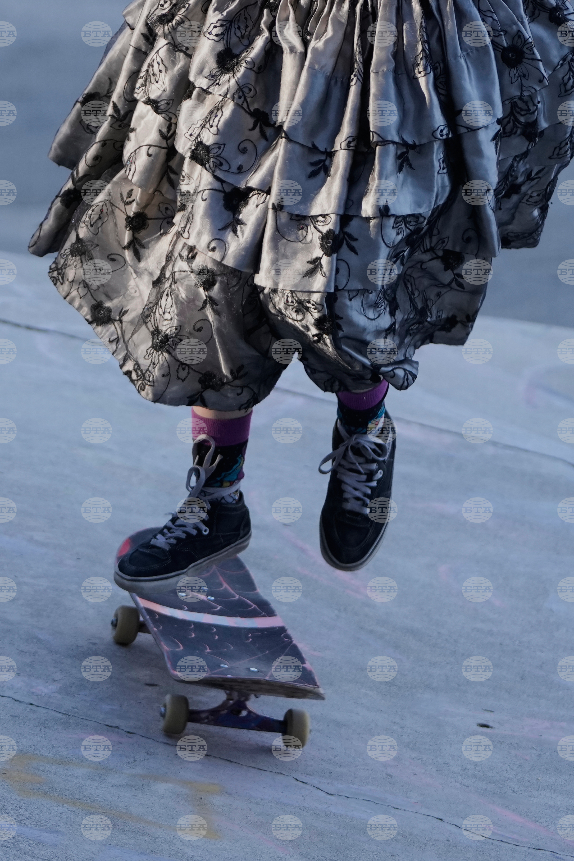 Bolivia Women Skate