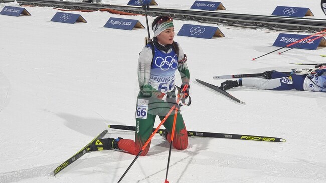 България завърши на 18-о място в щафетата по биатлон за жени, Швеция стана олимпийски шампион в Пекин