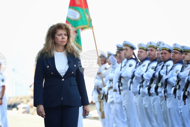 Бургас - пристанище - Национално военноморско учение с международно участие „Бриз“ 2026 - демонстрация