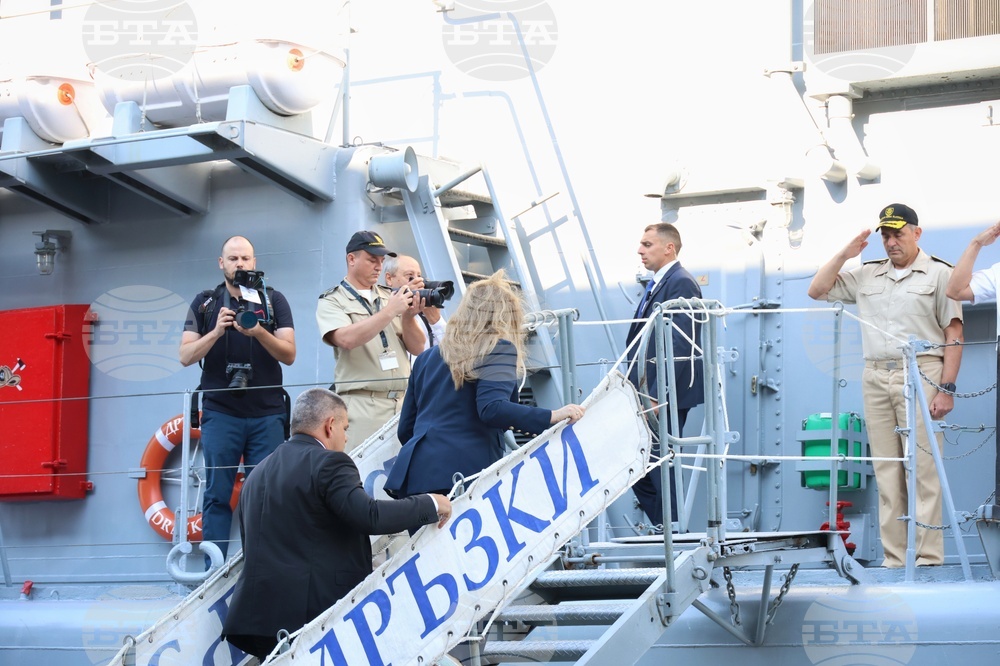 Бургас - пристанище - Национално военноморско учение с международно участие „Бриз“ 2026 - демонстрация
