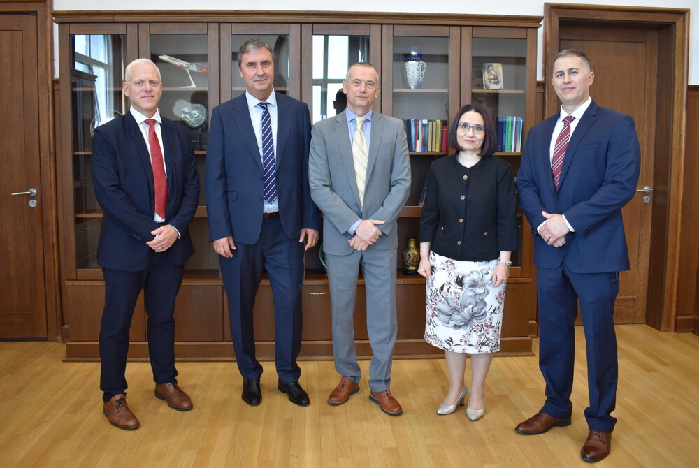 Acting Prosecutor General Honours US Law Enforcement Officials for Assistance, Expert Support