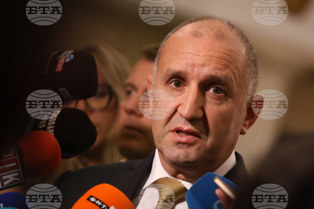 PM Confident of Lowering Budget Deficit