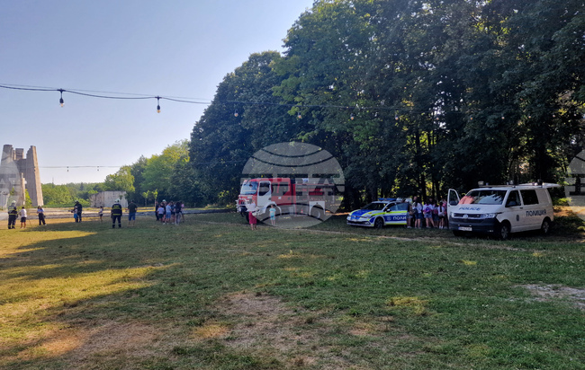 Деца в Разград се запознаха с работата на полицаи, пожарникари и криминалисти в Детската академия по безопасност