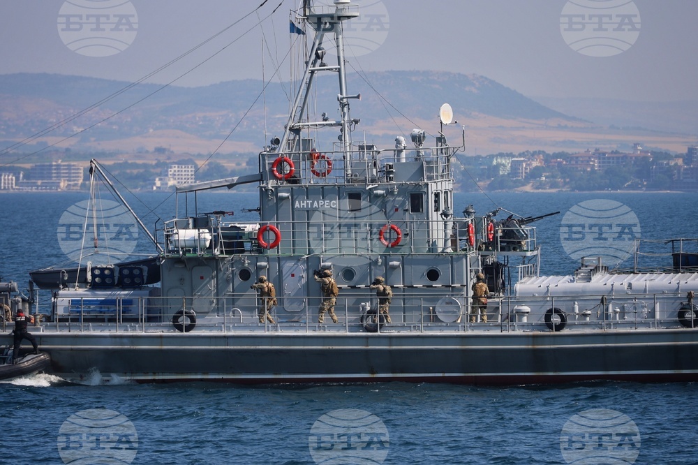 Бургаски залив - Национално военноморско учение с международно участие „Бриз“ 2026 - епизоди