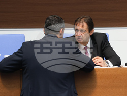 Народно събрание - парламентарен контрол