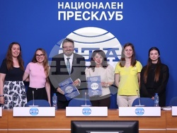 Национален пресклуб на БТА София - Българска телеграфна агенция - Асоциация на българските училища в чужбина - договор за медийно партньорство