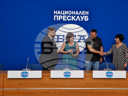 Национален пресклуб на БТА - Българска телеграфна агенция - Федерация за адаптирана физическа активност - плакет