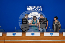 Национален пресклуб на БТА - Българска телеграфна агенция - Федерация за адаптирана физическа активност - плакет