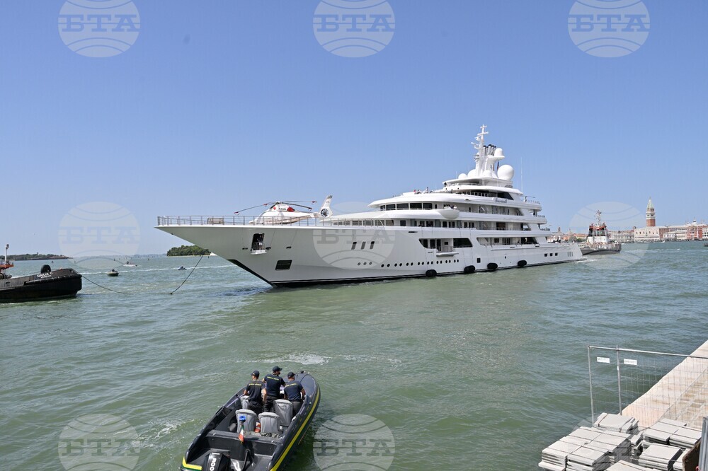 Italy US Ambassador's Yacht Protest