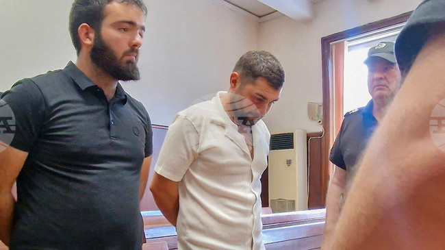 Съдът в Хасково постанови задържане под стража за грузински граждани, обвинени за трафик на бойни пистолети през пункта „Капитан Андреево“