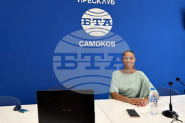 Национален пресклуб на БТА Самовков - списание ЛИК - „Сцена на вековете“ - представяне