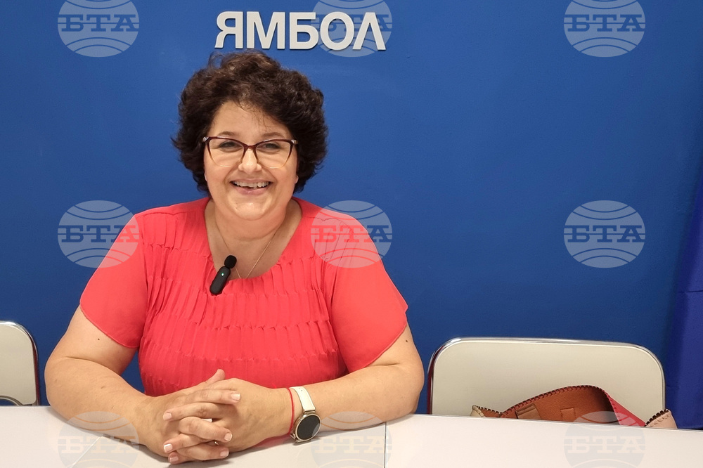 Национален пресклуб на БТА Ямбол - списание ЛИК - „Сцена на вековете“ - представяне