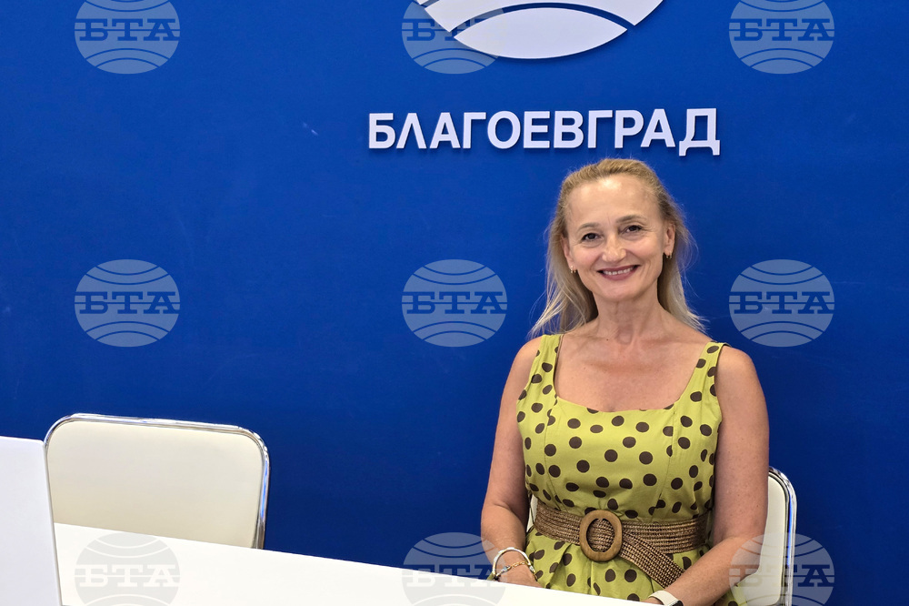 Национален пресклуб на БТА Благоевград - списание ЛИК - „Сцена на вековете“ - представяне