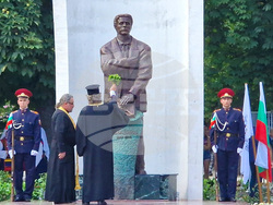 Търговище - Васил Левски - паметник - откриване