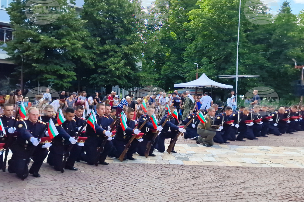 Търговище - Васил Левски - паметник - откриване