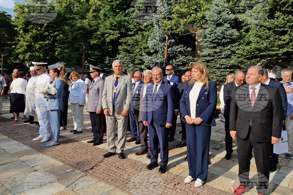 Търговище - Васил Левски - паметник - откриване