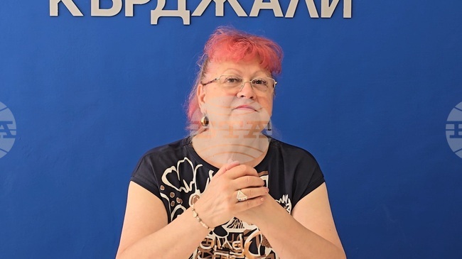Акад. Карталов използва в „Сцена на вековете“ реални декори и това привлича повече публика, смята солистът Иванка Христева