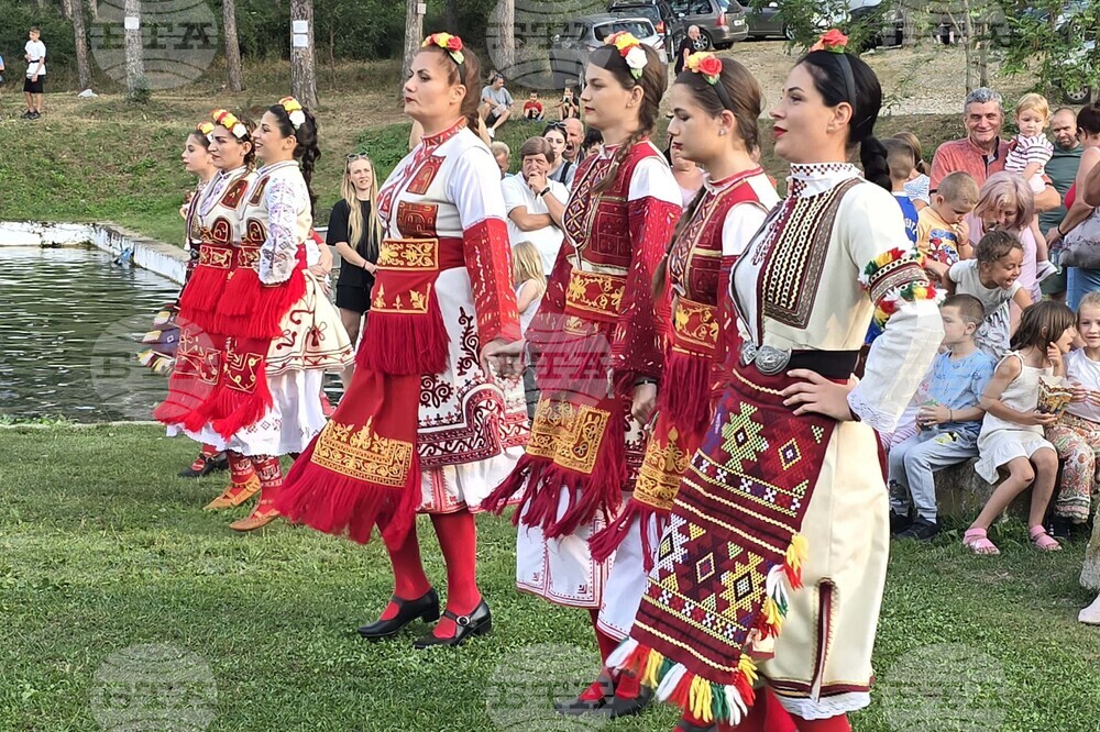 Село Мосомище - „Вода и светлина“ - фестивал - откриване