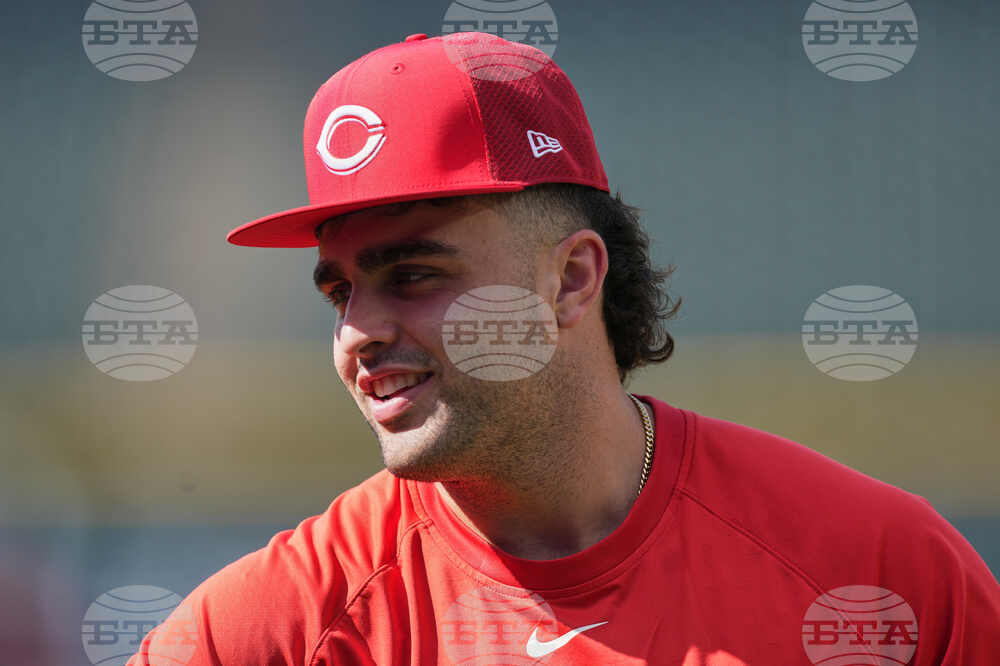 Reds Rockies Baseball