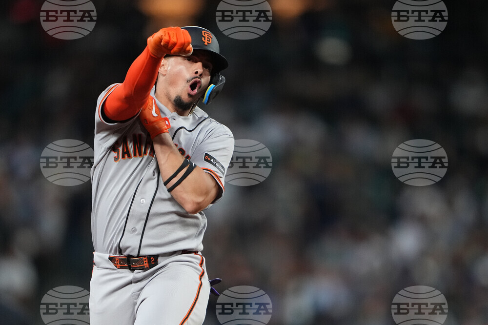 Giants Mariners Baseball