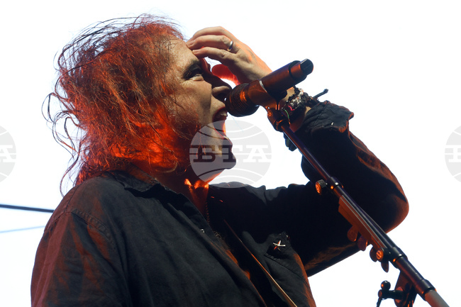 The Cure дебютира в България със сетлист от 26 песни