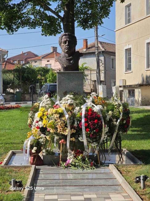 В Павел баня отбелязаха тържествено 189 години от рождението на Апостола на свободата Васил Левски