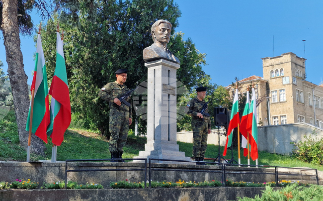 Шумен - 148 години от Освобождението на Шумен - 189 години от рождението на Васил Левски