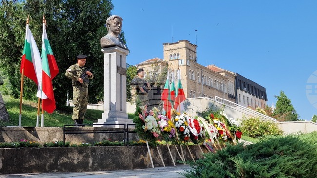 Шумен отбеляза 148 години от освобождението на града и 189 години от рождението на Васил Левски